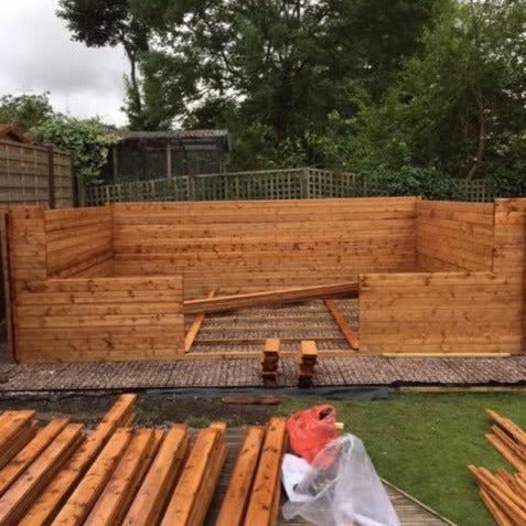 Load image into Gallery viewer, Building a shed on top of shed base grids